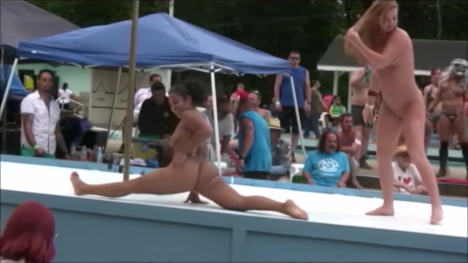 INDIANA NUDIST FESTIVAL 2019 II (w/o commentary) ('N SPANISH TV)
